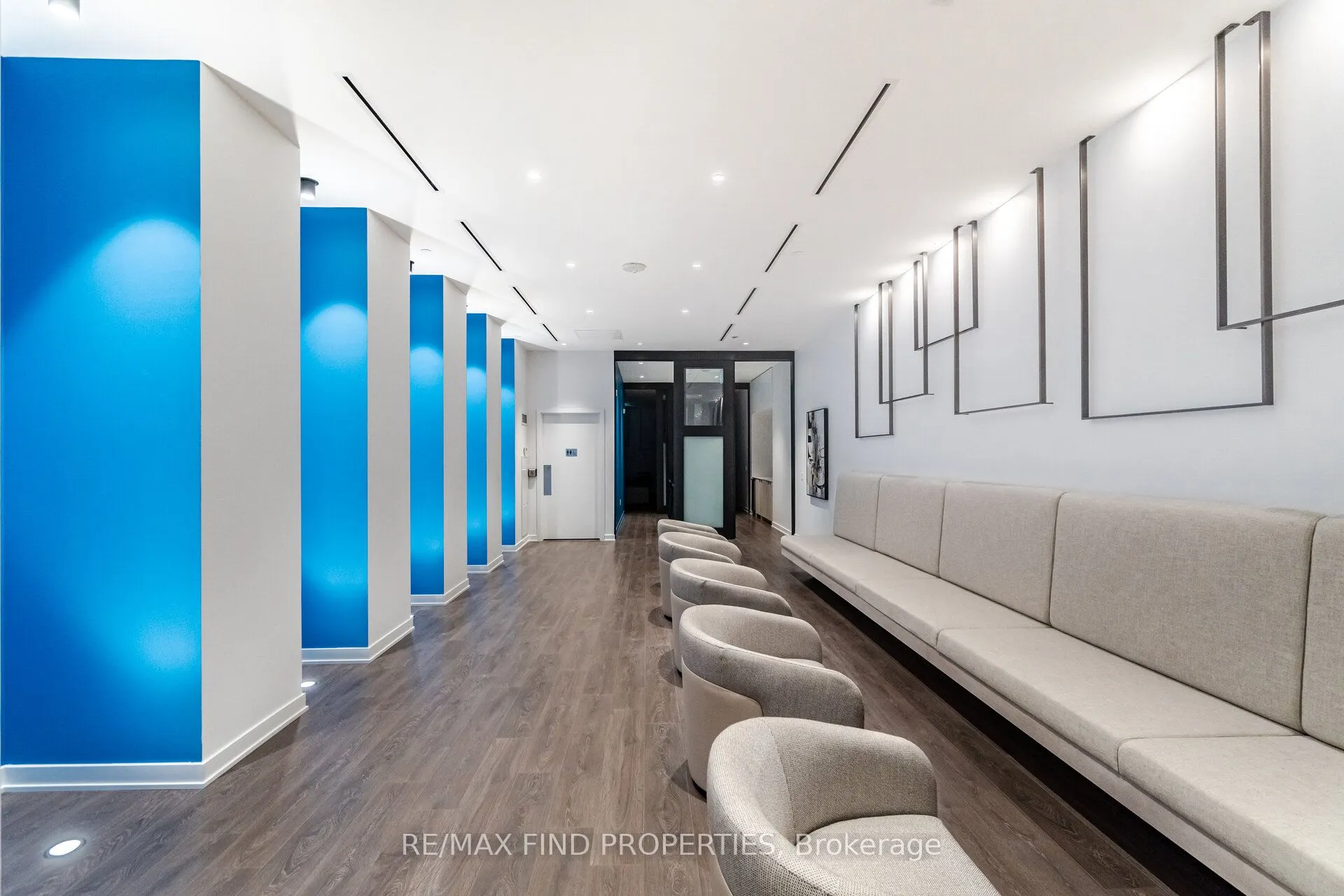 99 Broadway Avenue, #2304