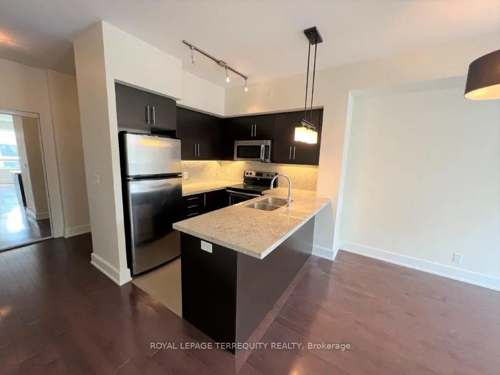 676 Sheppard Avenue E, #609