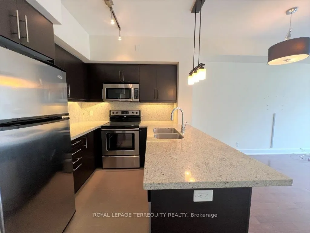 676 Sheppard Avenue E, #609