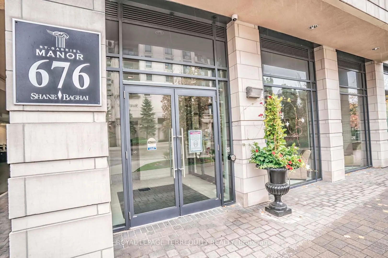676 Sheppard Avenue E, #609