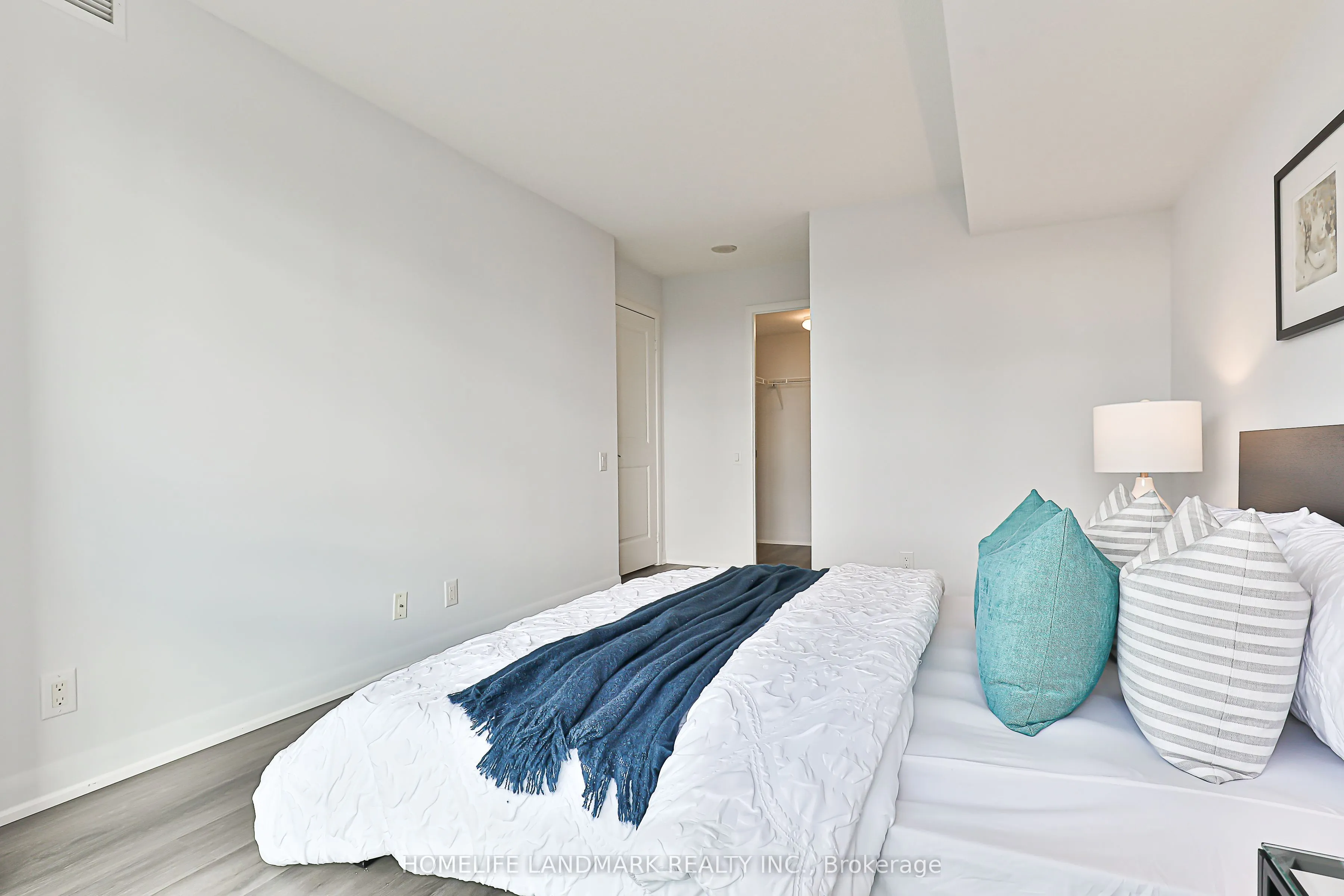 17 Anndale Drive, #1615