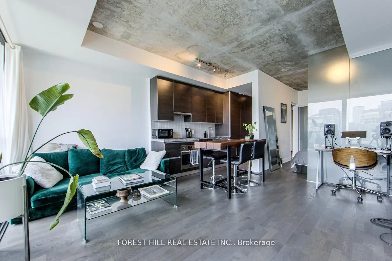 629 King Street W, #1110