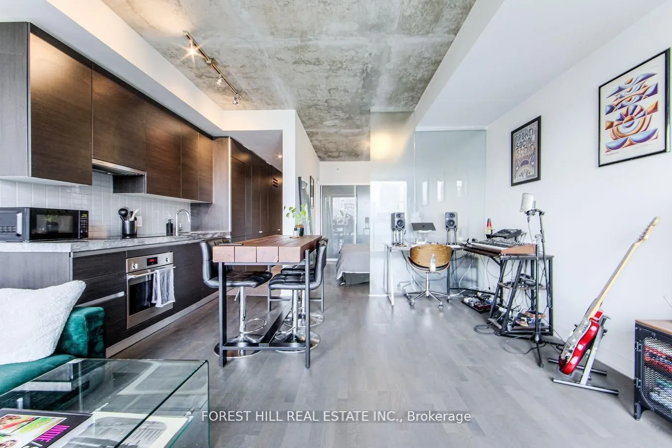 629 King Street W, #1110