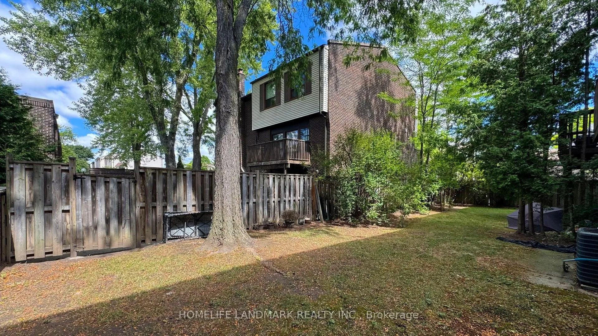 100 Spire Hill Way, #4