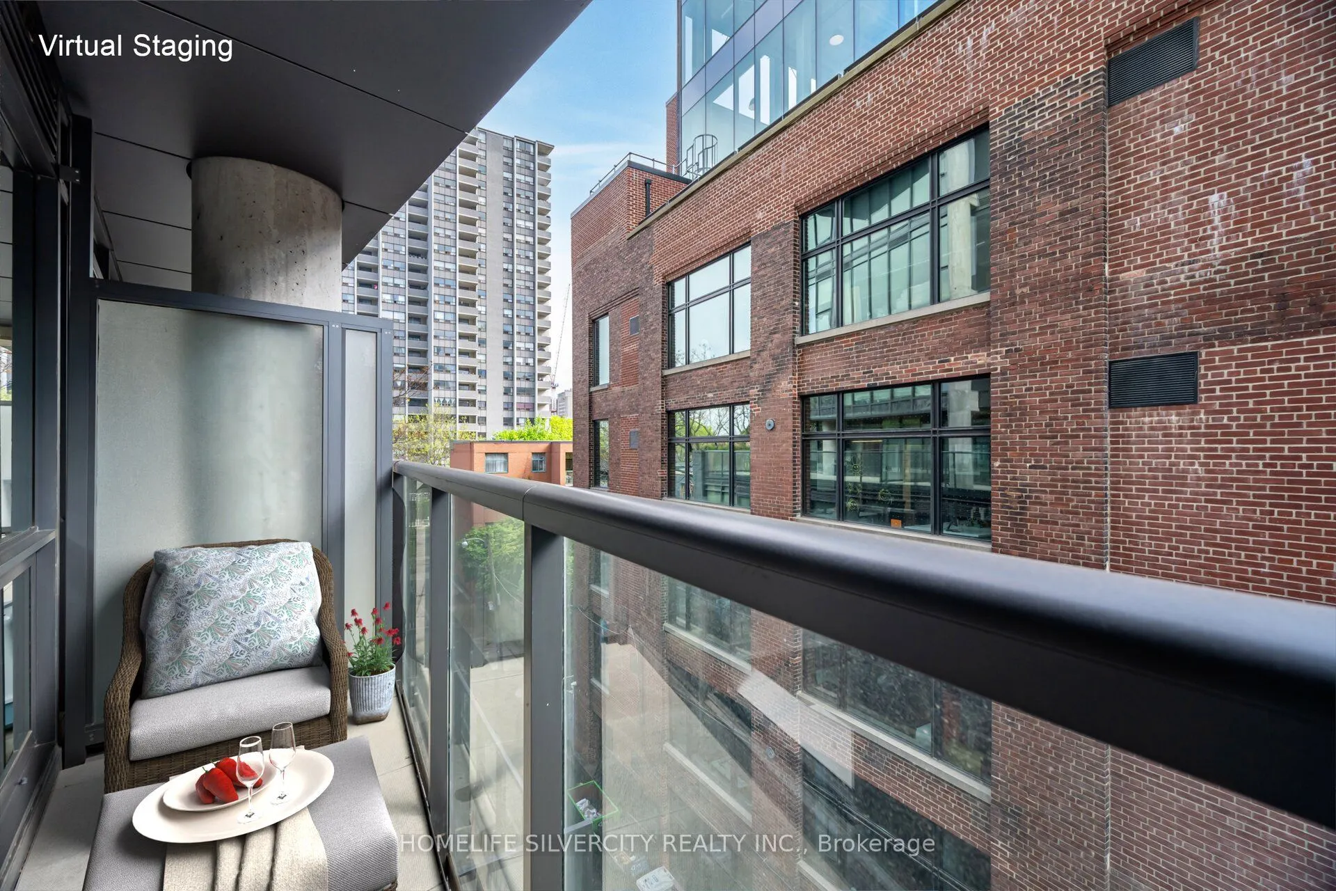 15 Beverley Street, #506