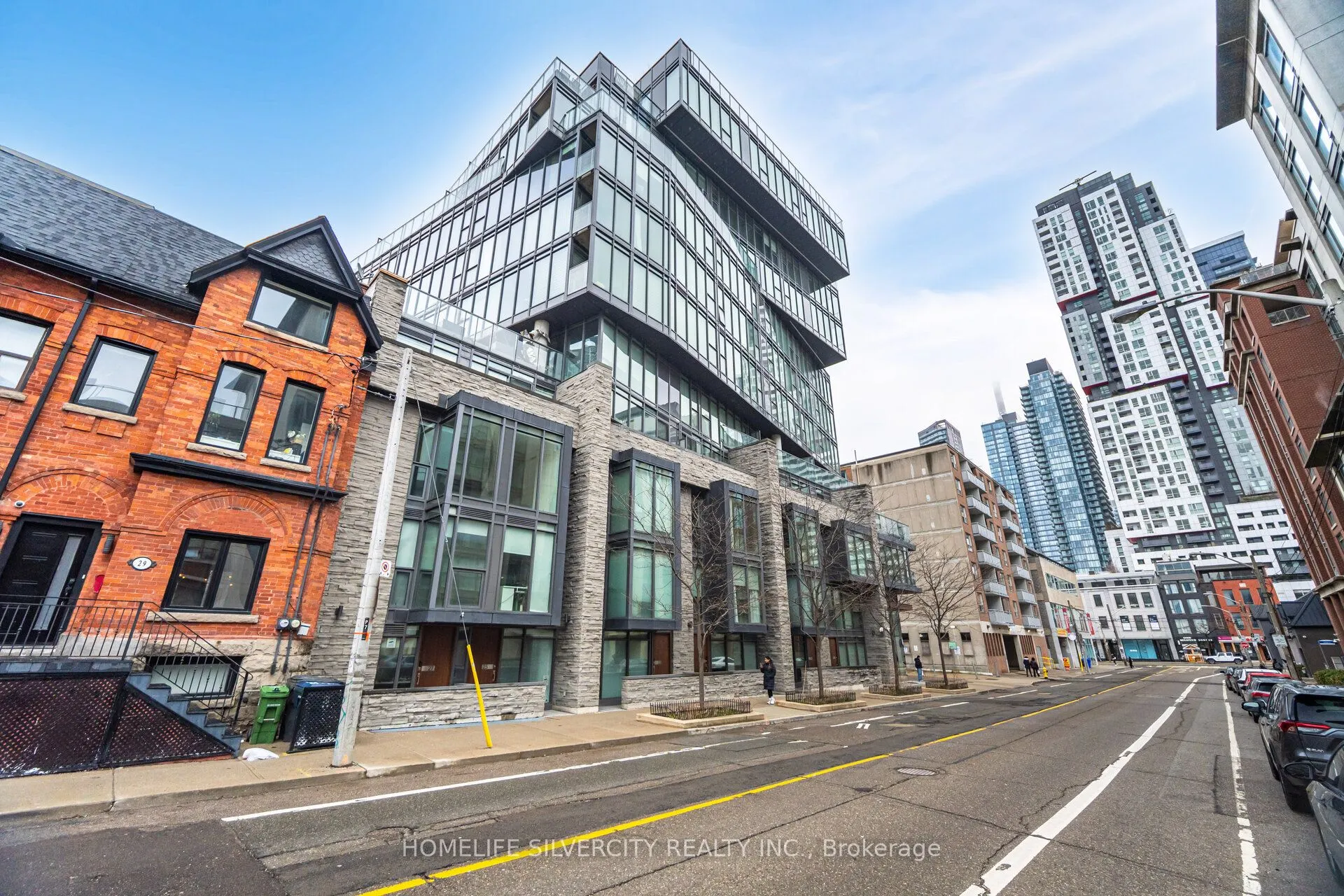 15 Beverley Street, #506