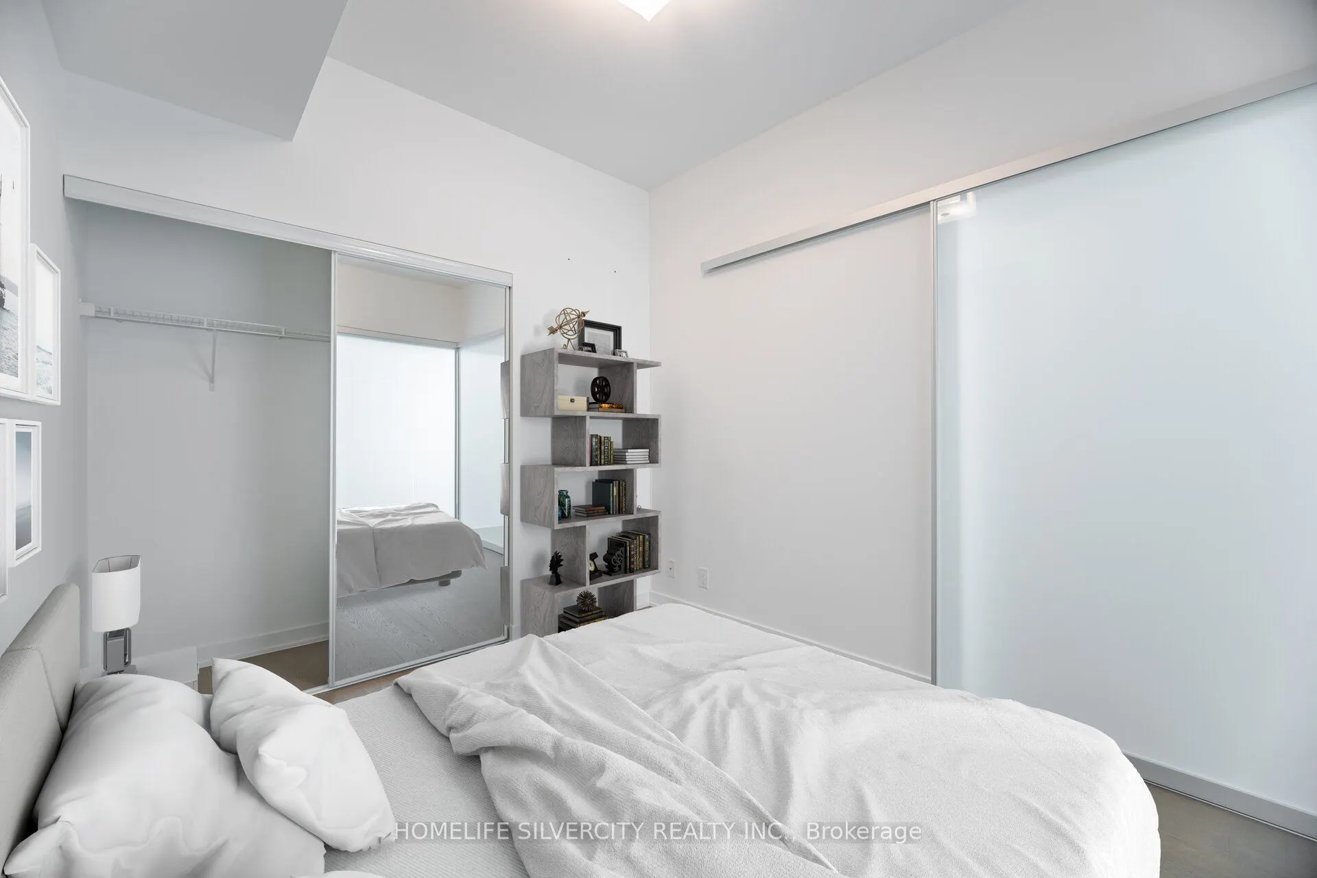 15 Beverley Street, #506