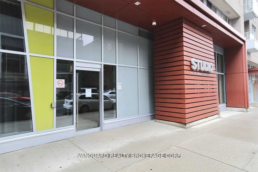 199 Richmond Street W, #401