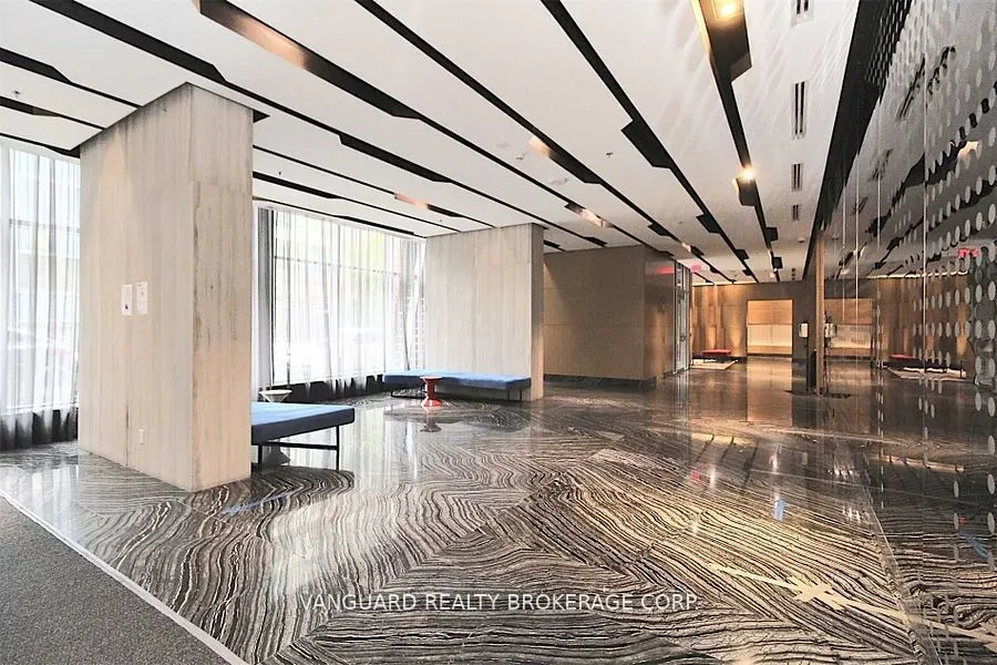 199 Richmond Street W, #401