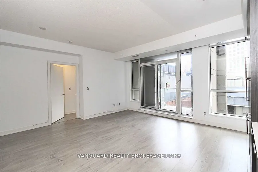 199 Richmond Street W, #401