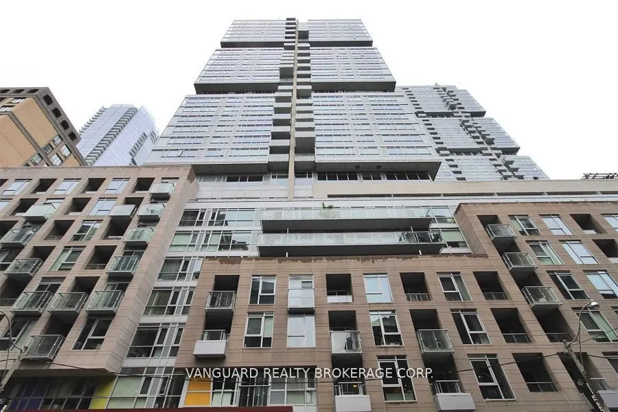 199 Richmond Street W, #401