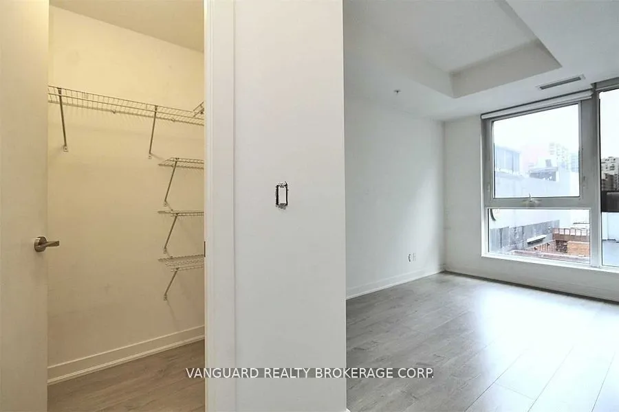 199 Richmond Street W, #401