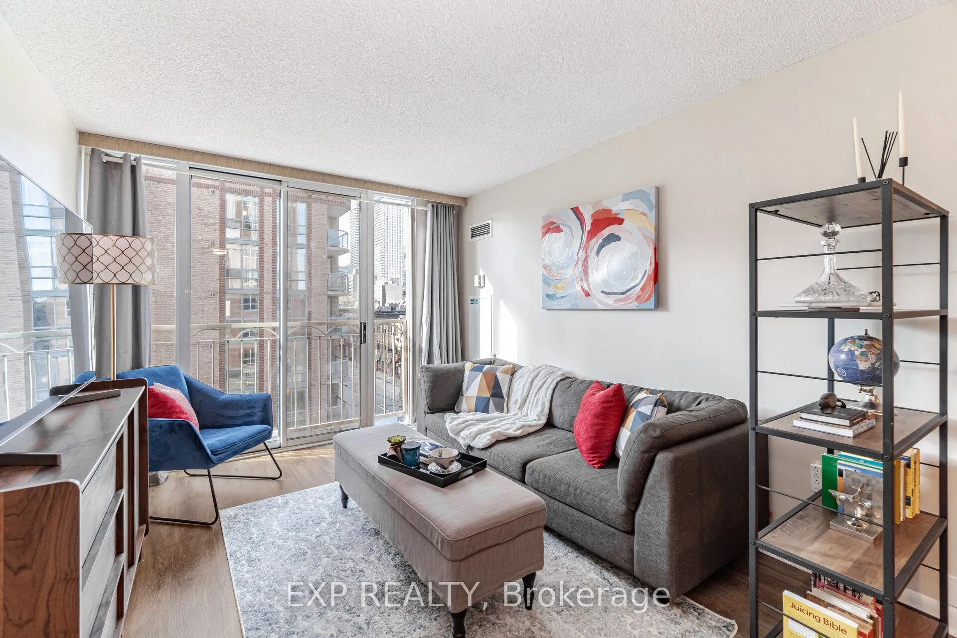 313 Richmond Street E, #566