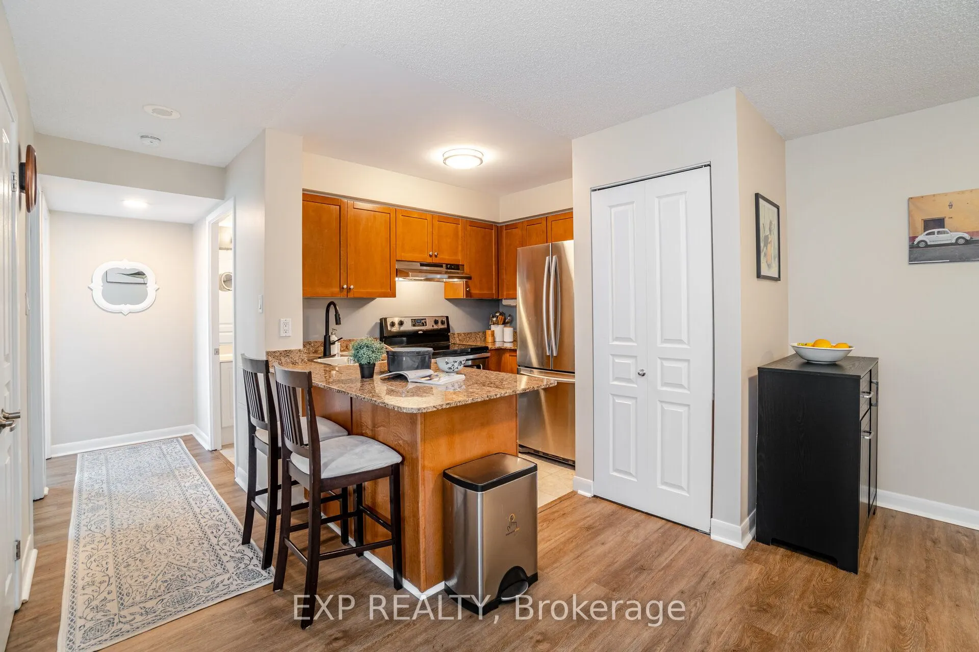 313 Richmond Street E, #566