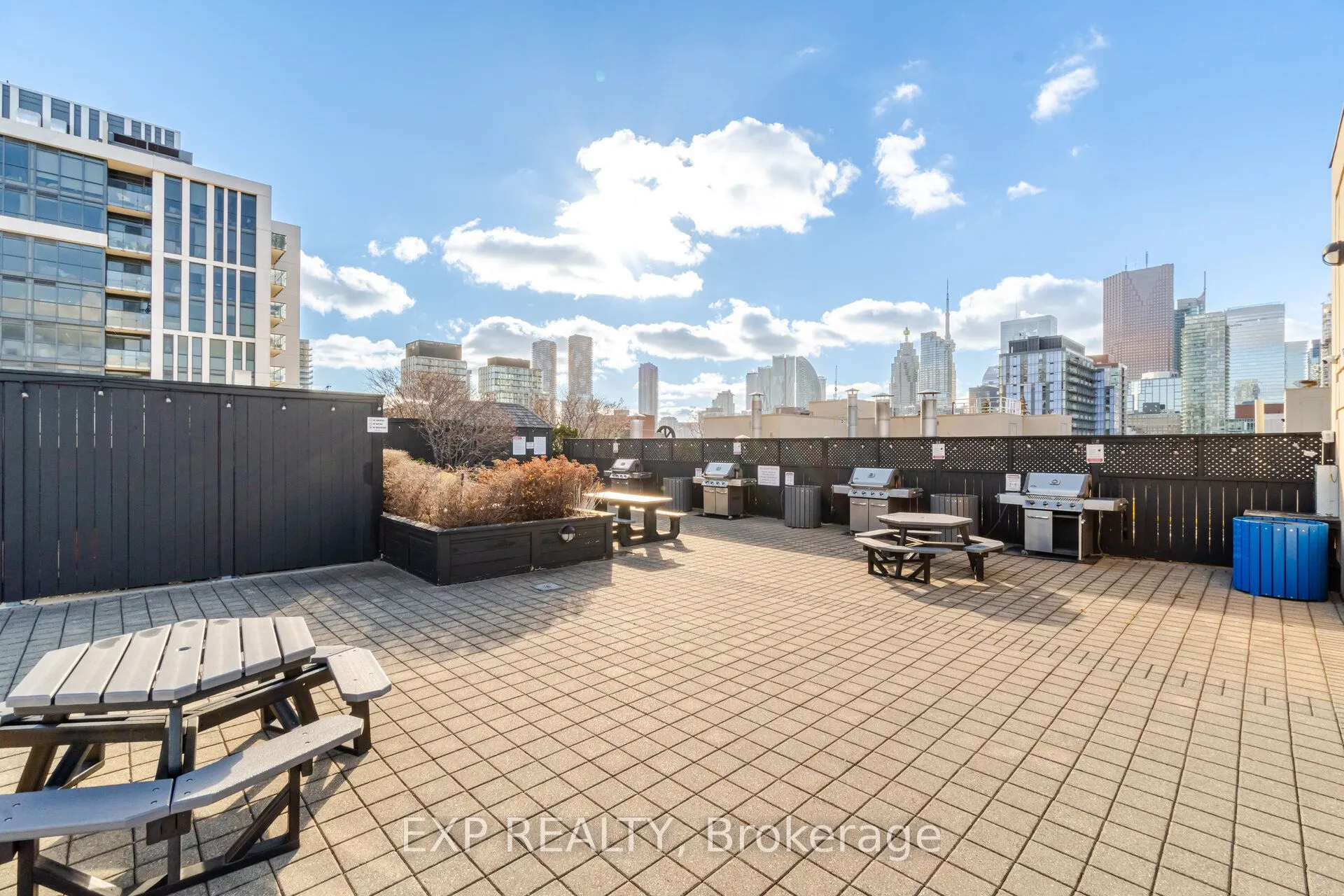 313 Richmond Street E, #566