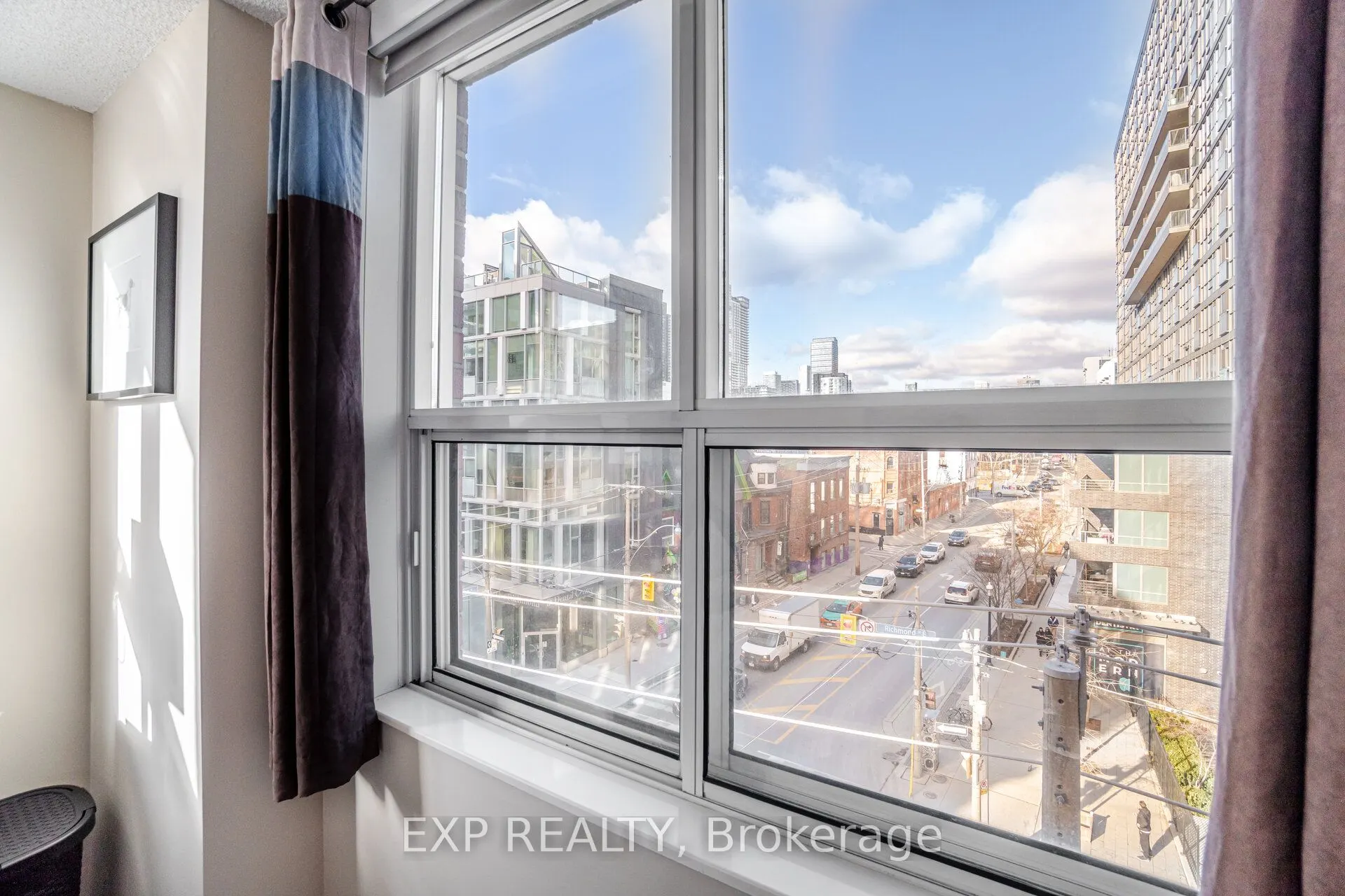313 Richmond Street E, #566