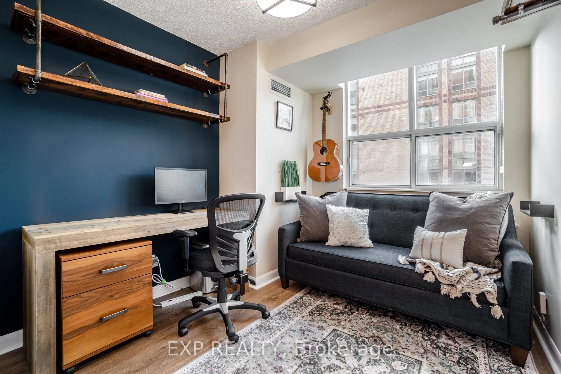 313 Richmond Street E, #566