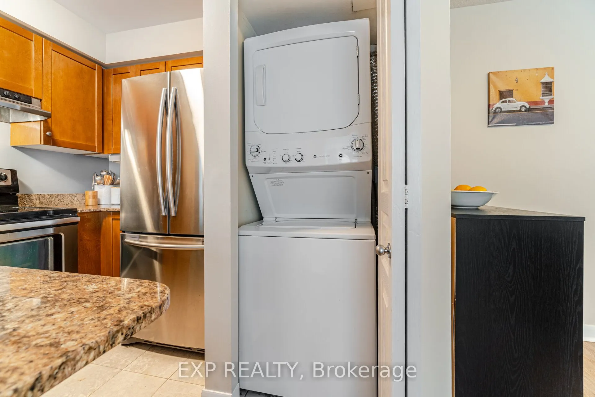 313 Richmond Street E, #566
