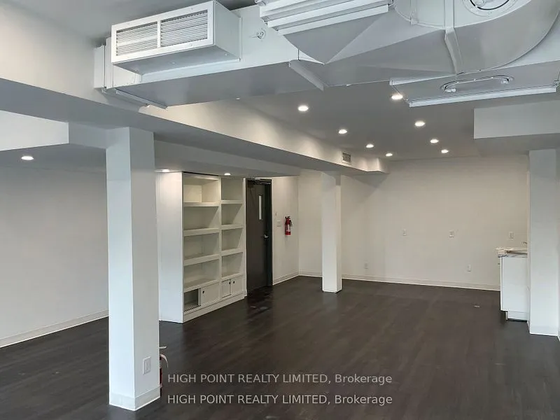 510 Eglinton Avenue W, #201