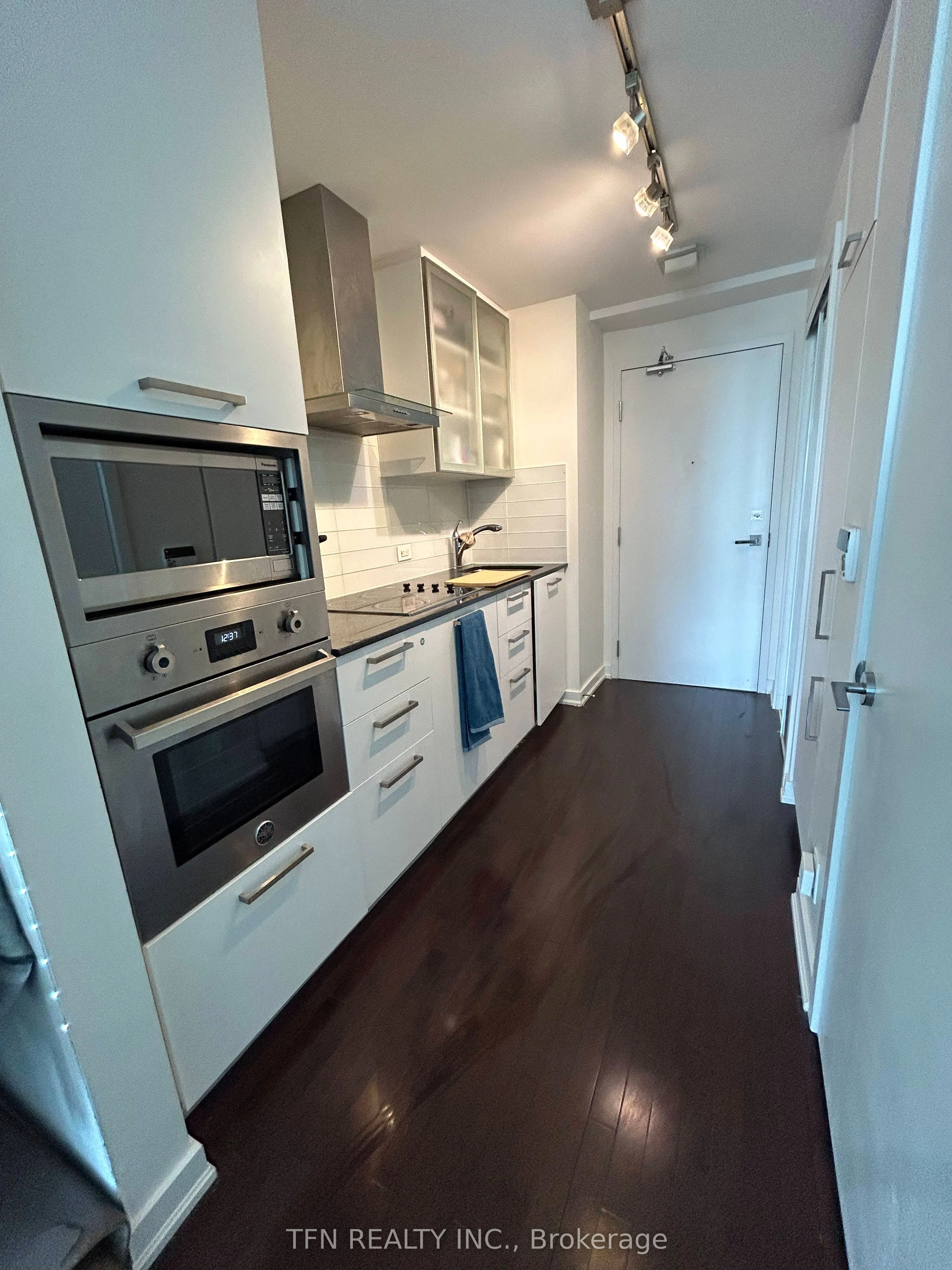 14 York Street, #3602