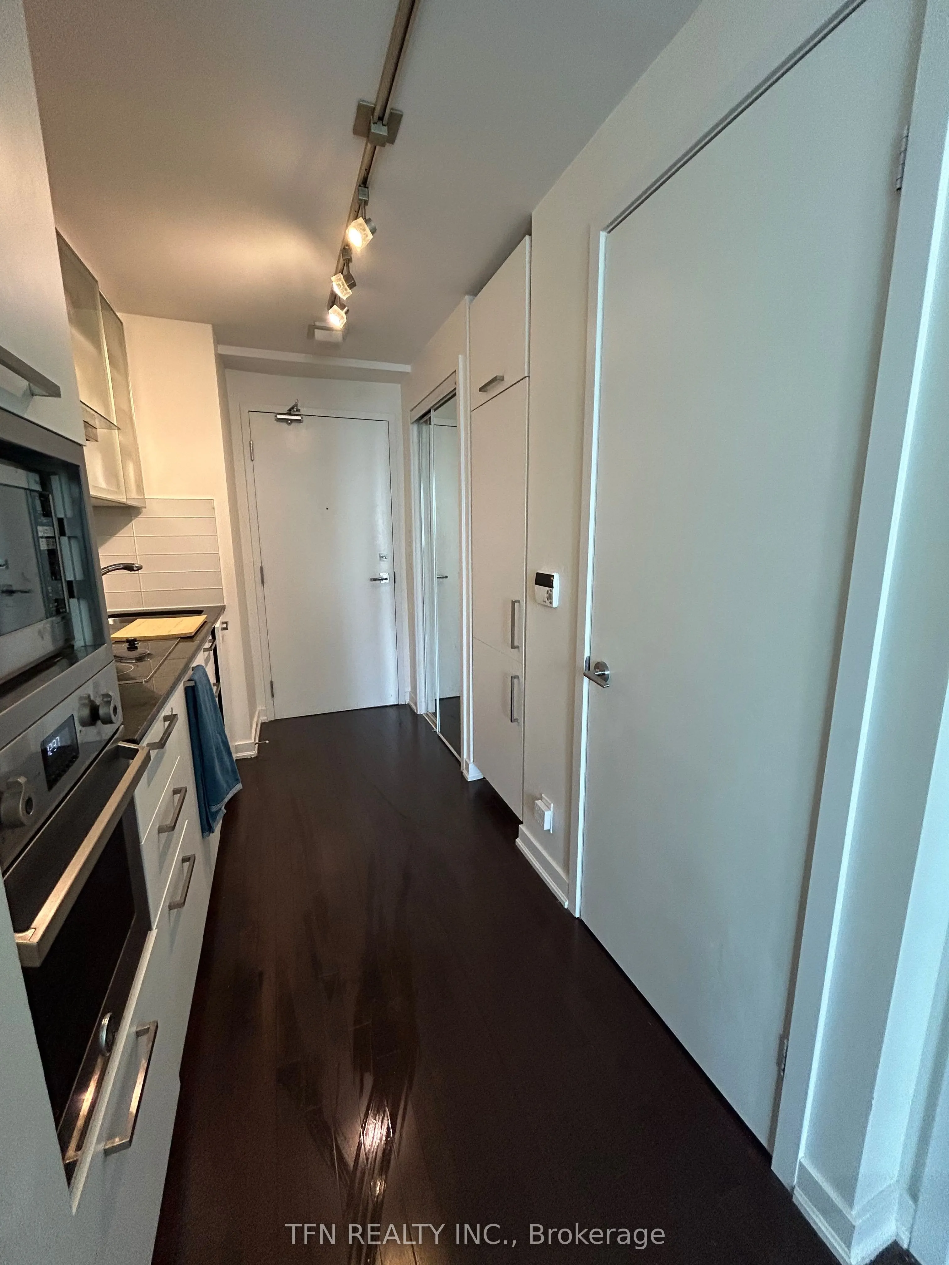 14 York Street, #3602