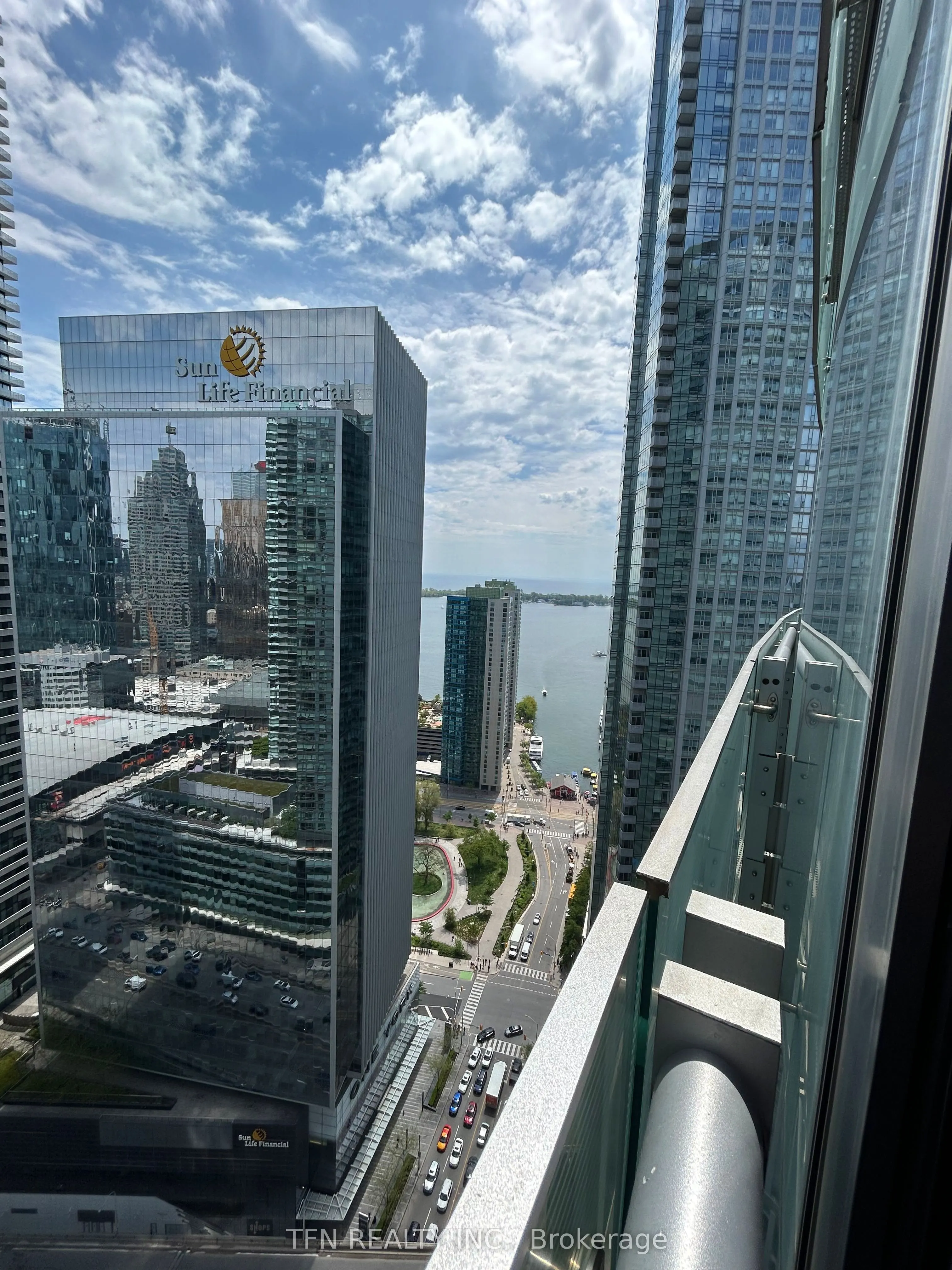 14 York Street, #3602