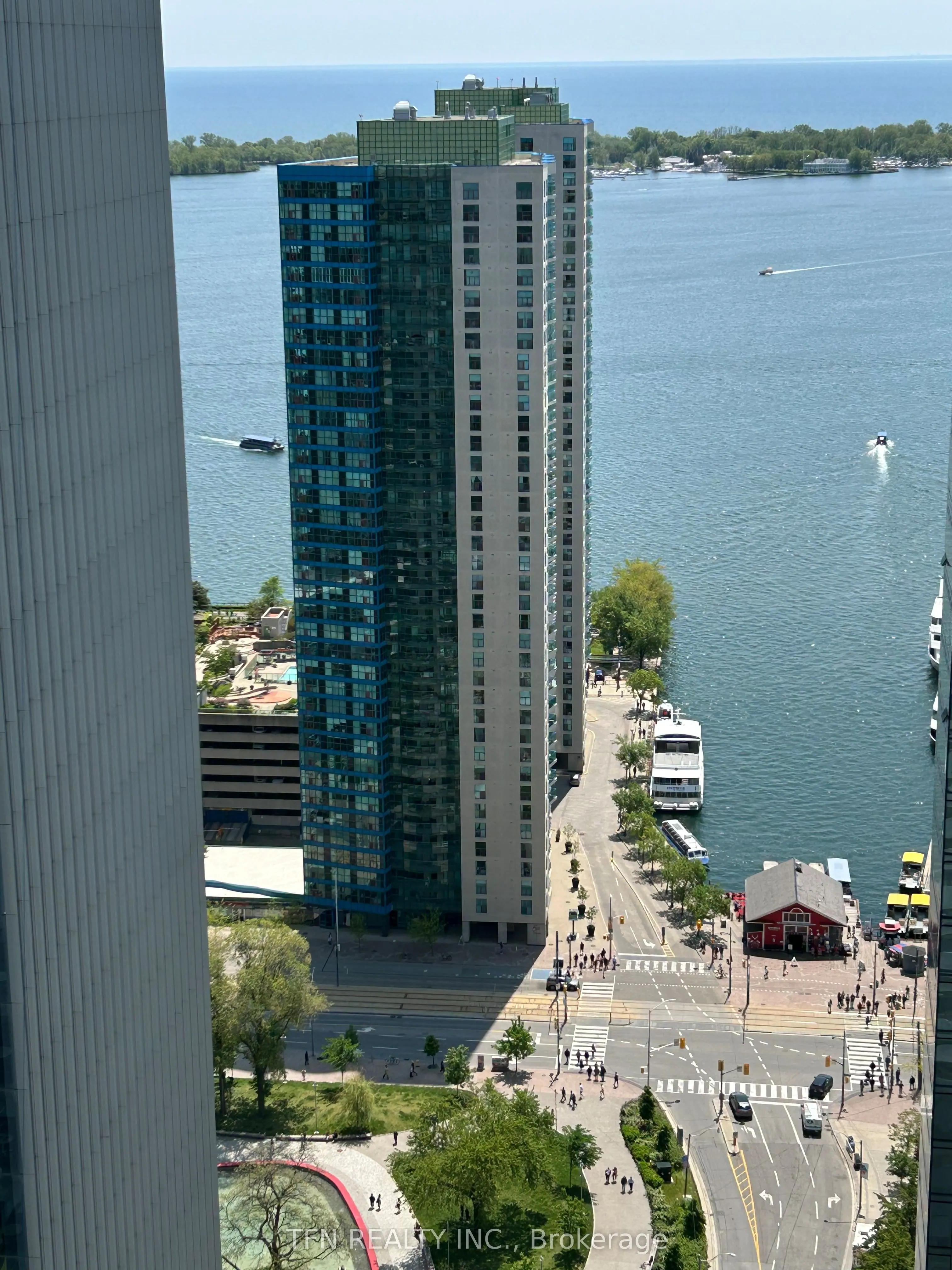 14 York Street, #3602