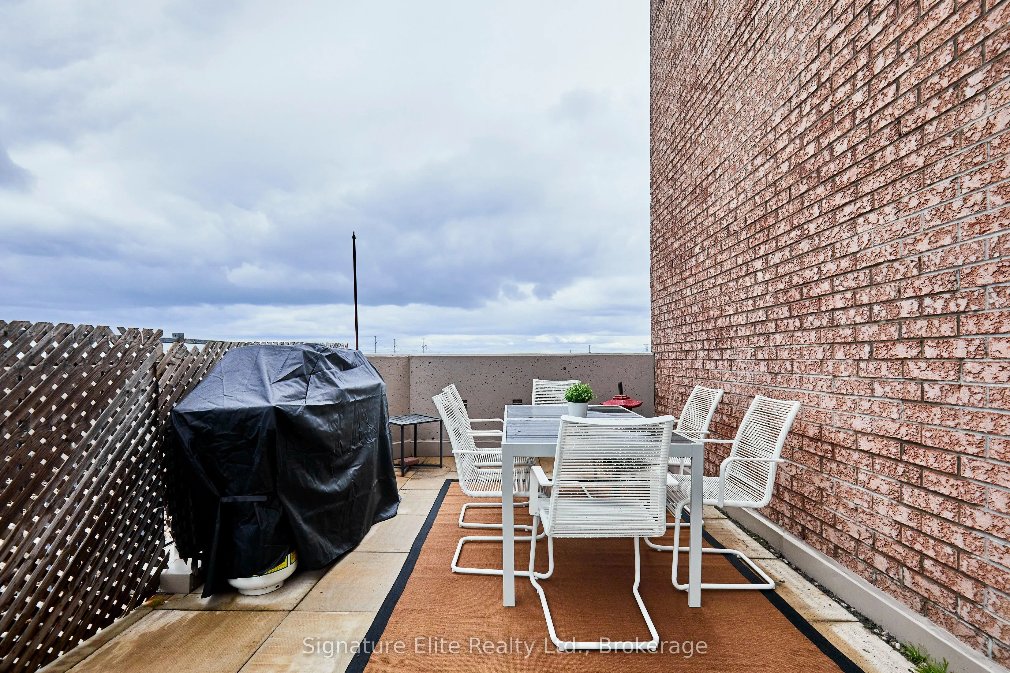 1700 Eglinton Avenue E, #1106