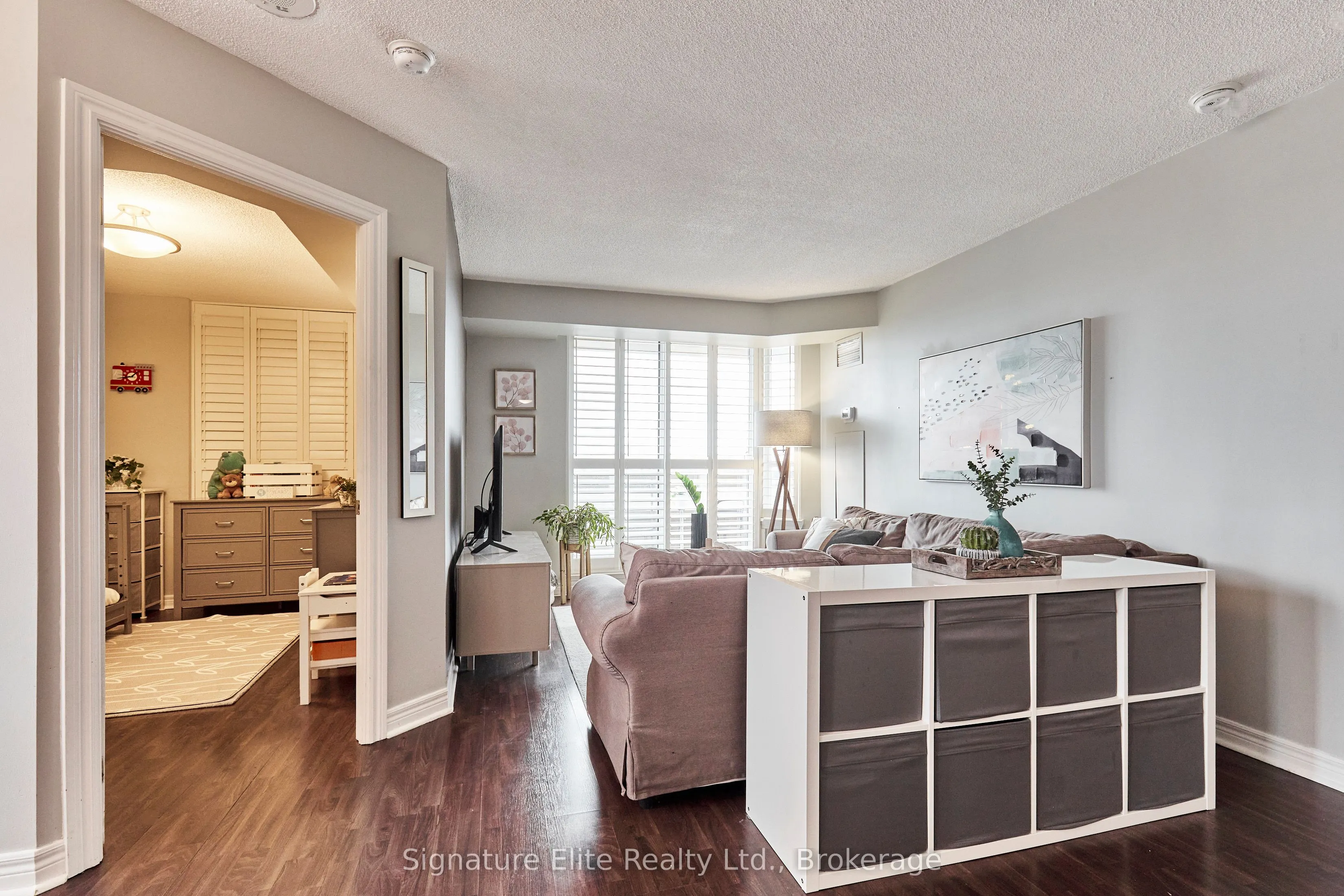 1700 Eglinton Avenue E, #1106