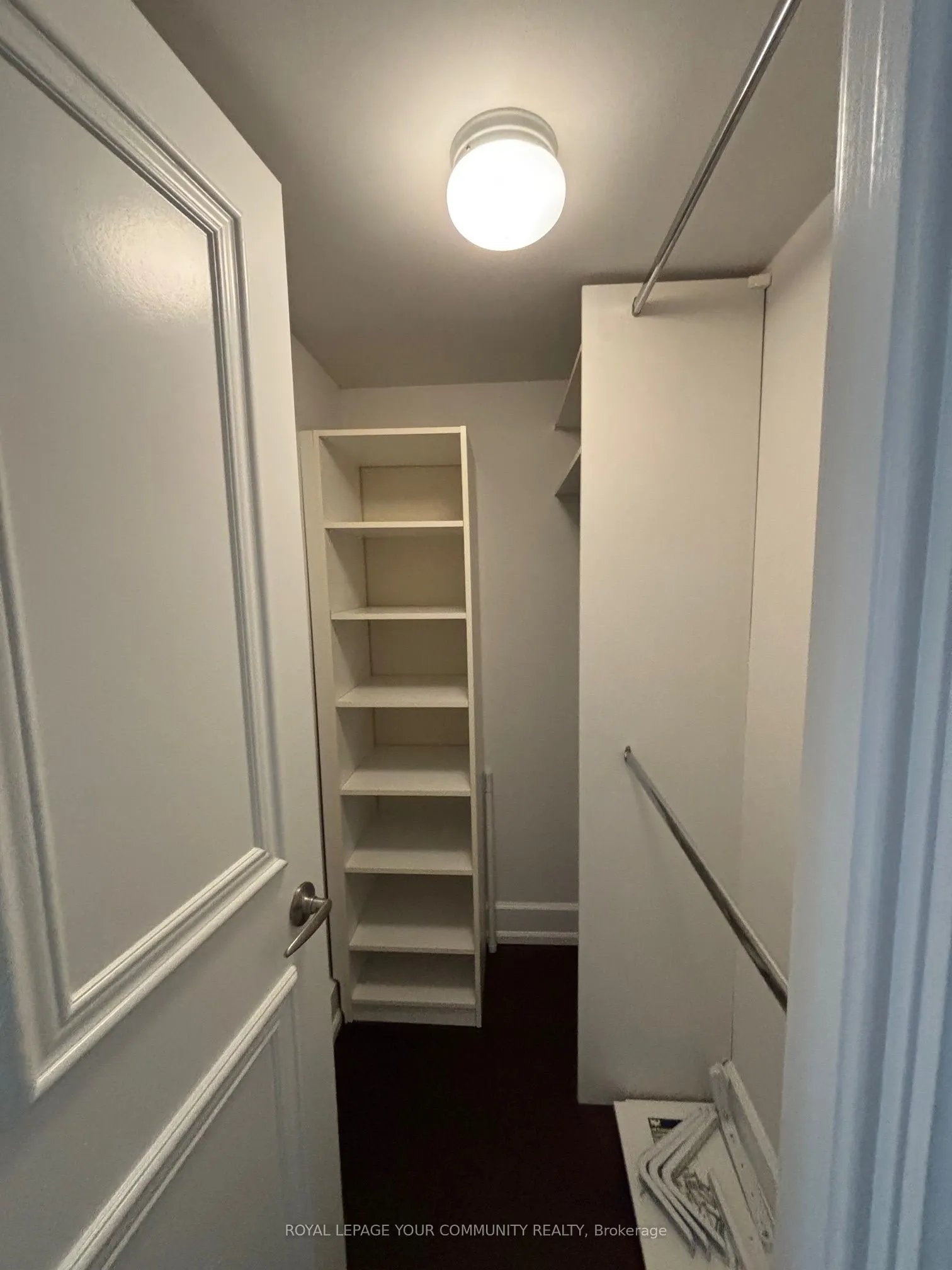 650 Sheppard Avenue E, #527