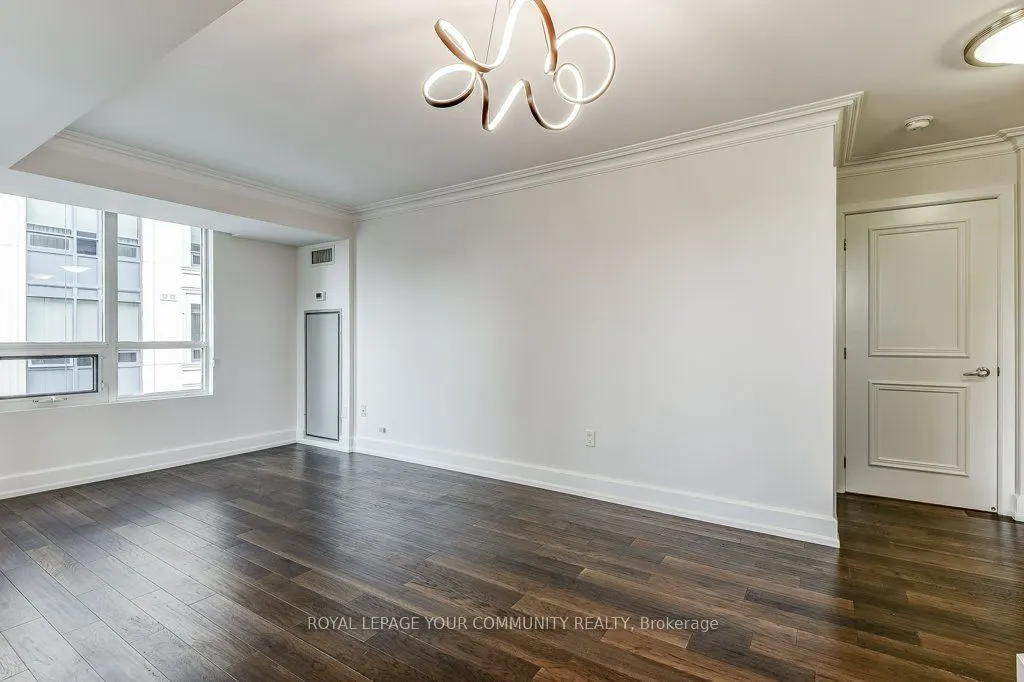 650 Sheppard Avenue E, #527