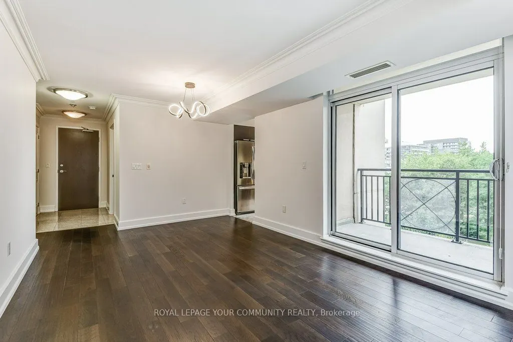650 Sheppard Avenue E, #527