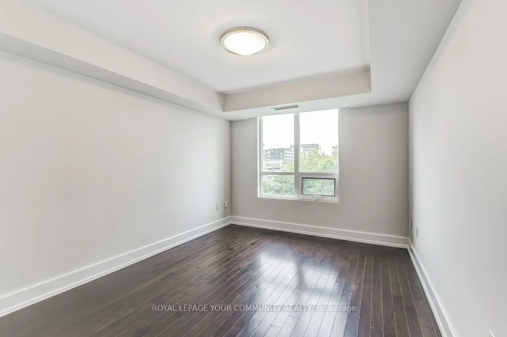 650 Sheppard Avenue E, #527