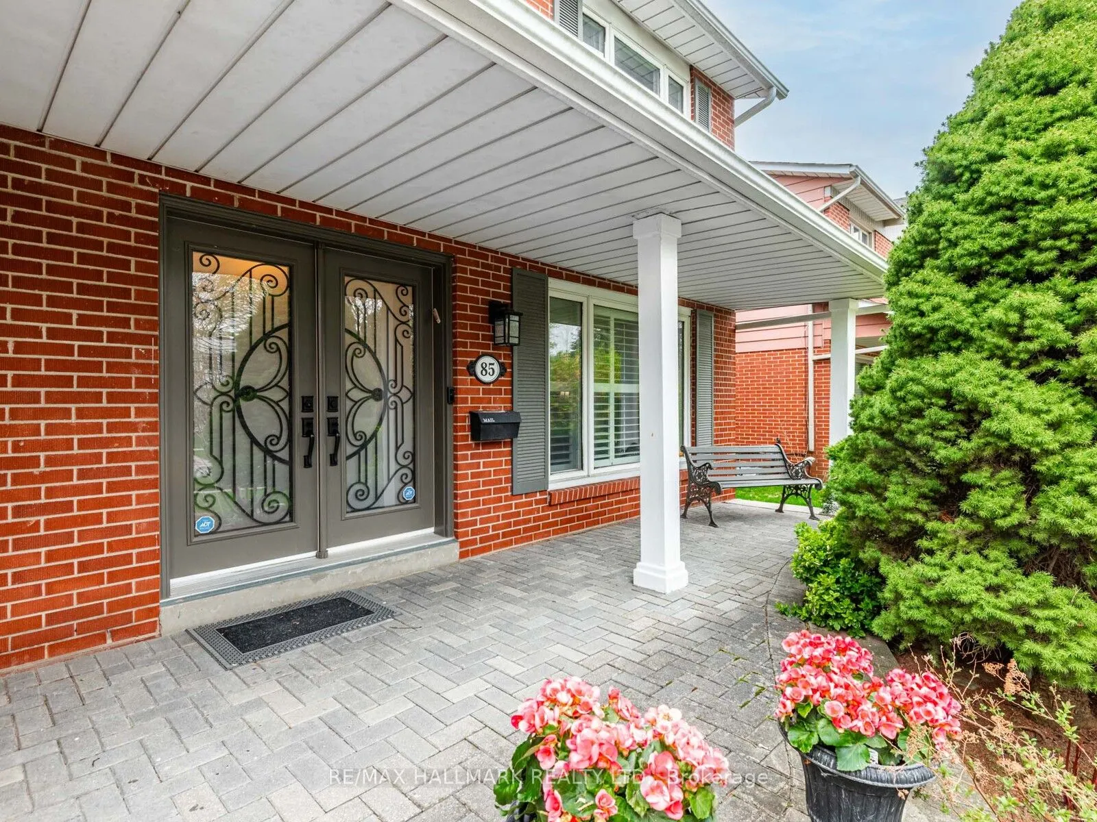 85 Ames Circle