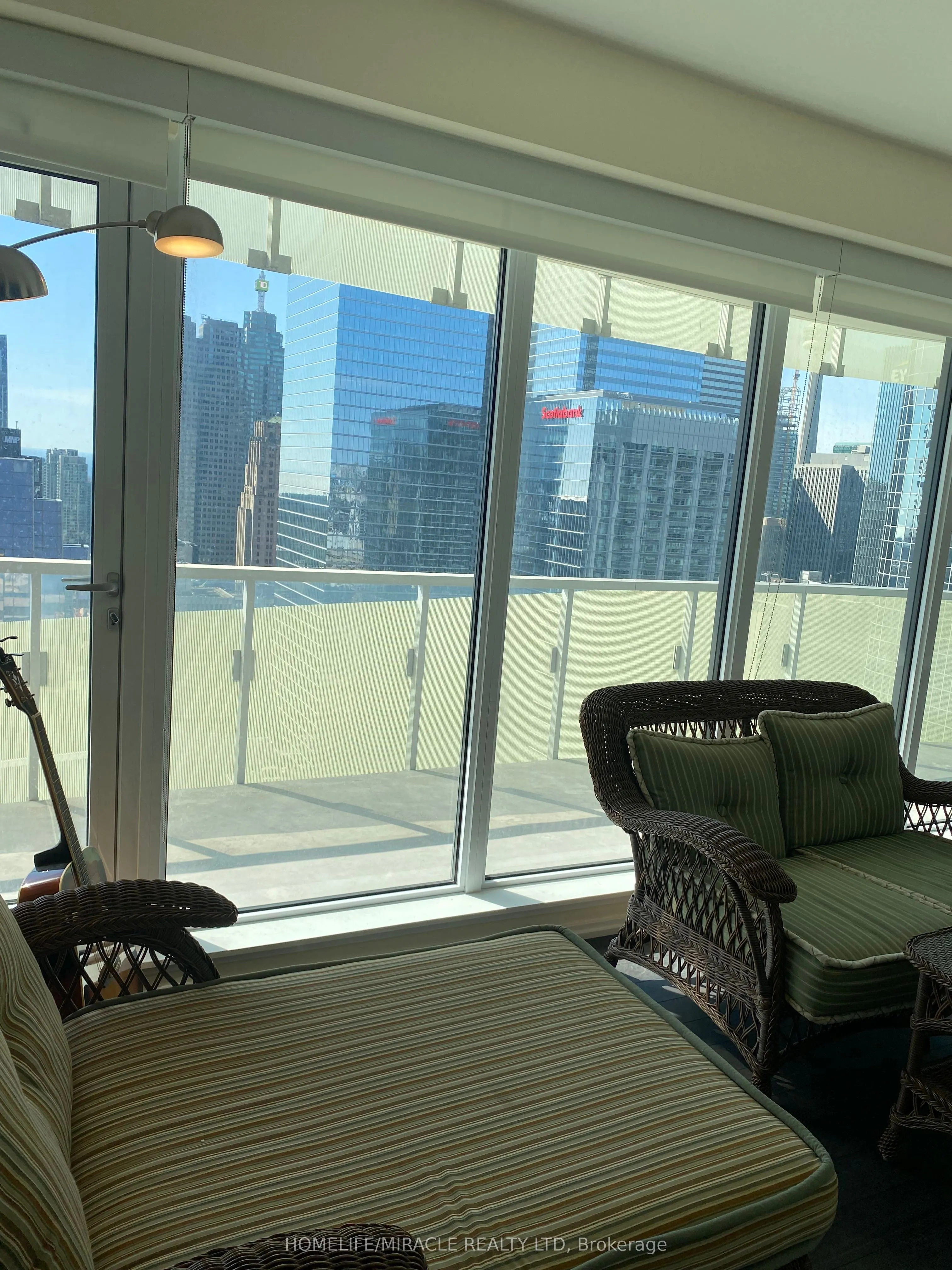 197 Yonge Street, #3409