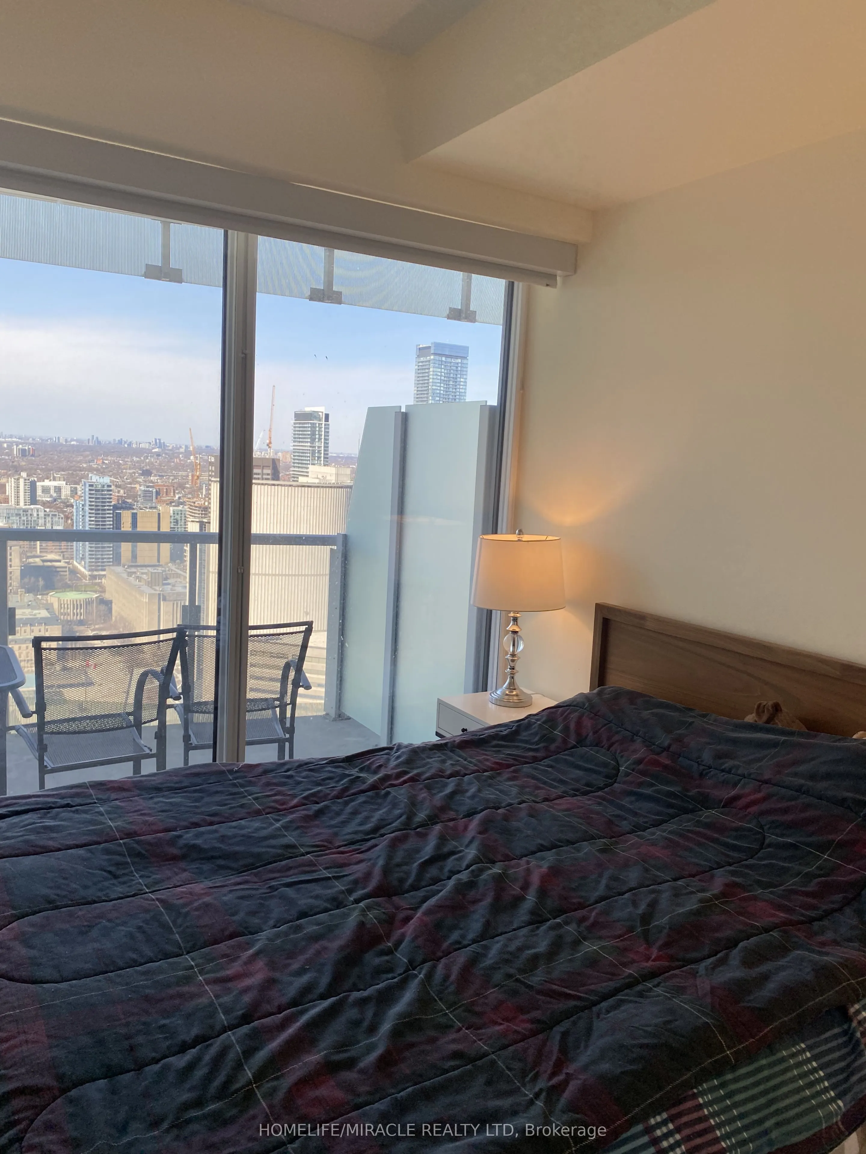 197 Yonge Street, #3409