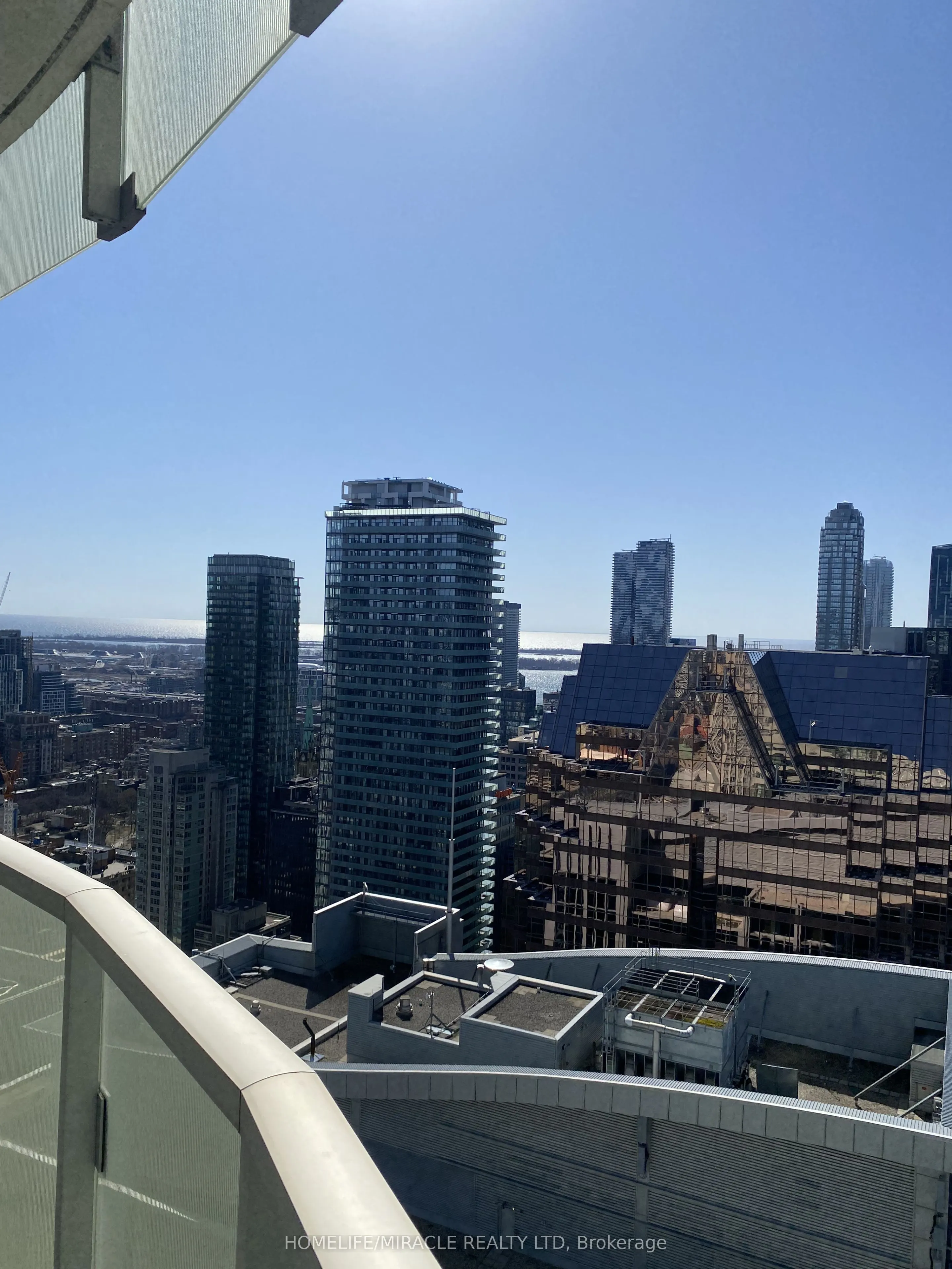 197 Yonge Street, #3409
