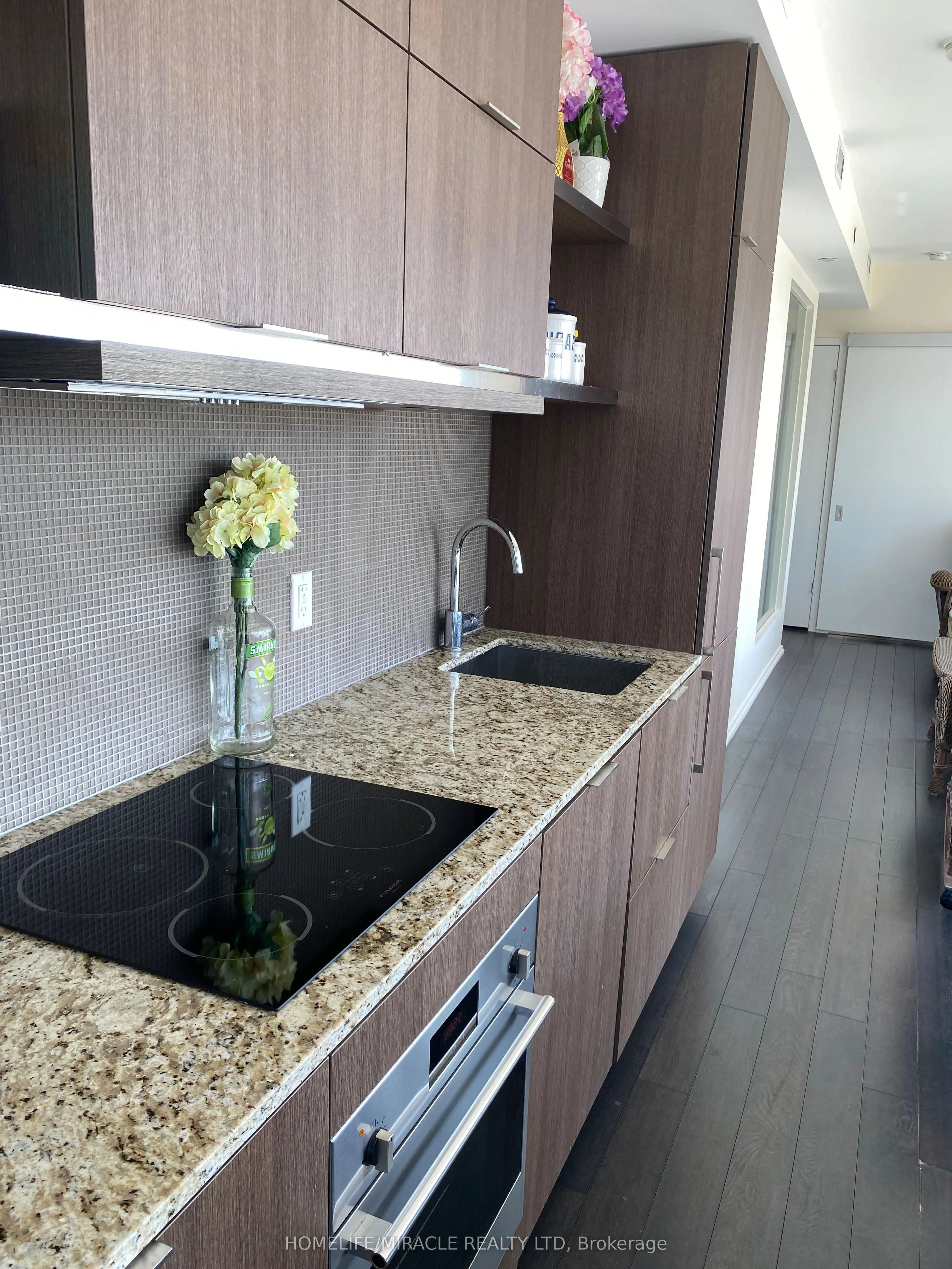 197 Yonge Street, #3409
