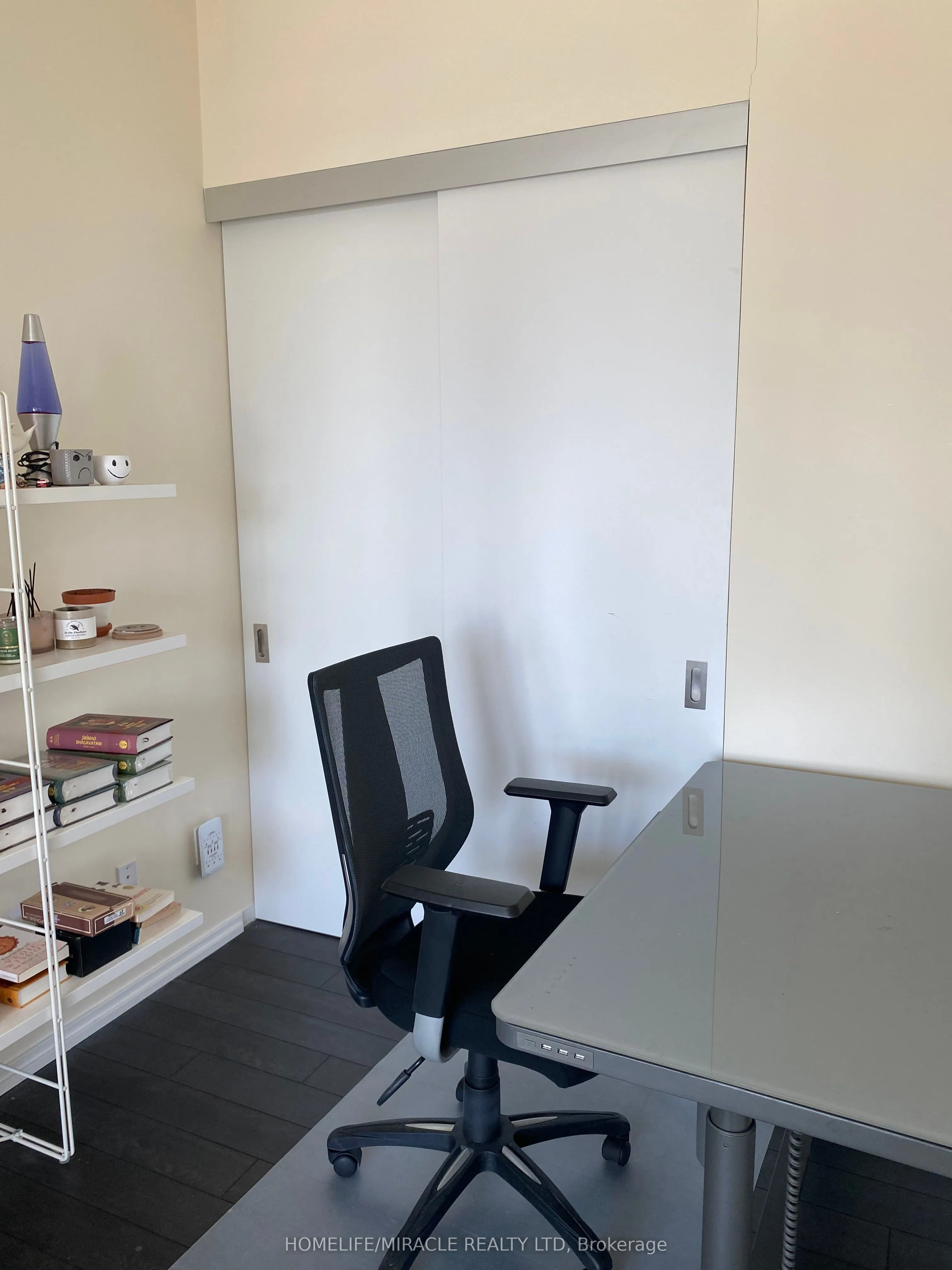 197 Yonge Street, #3409