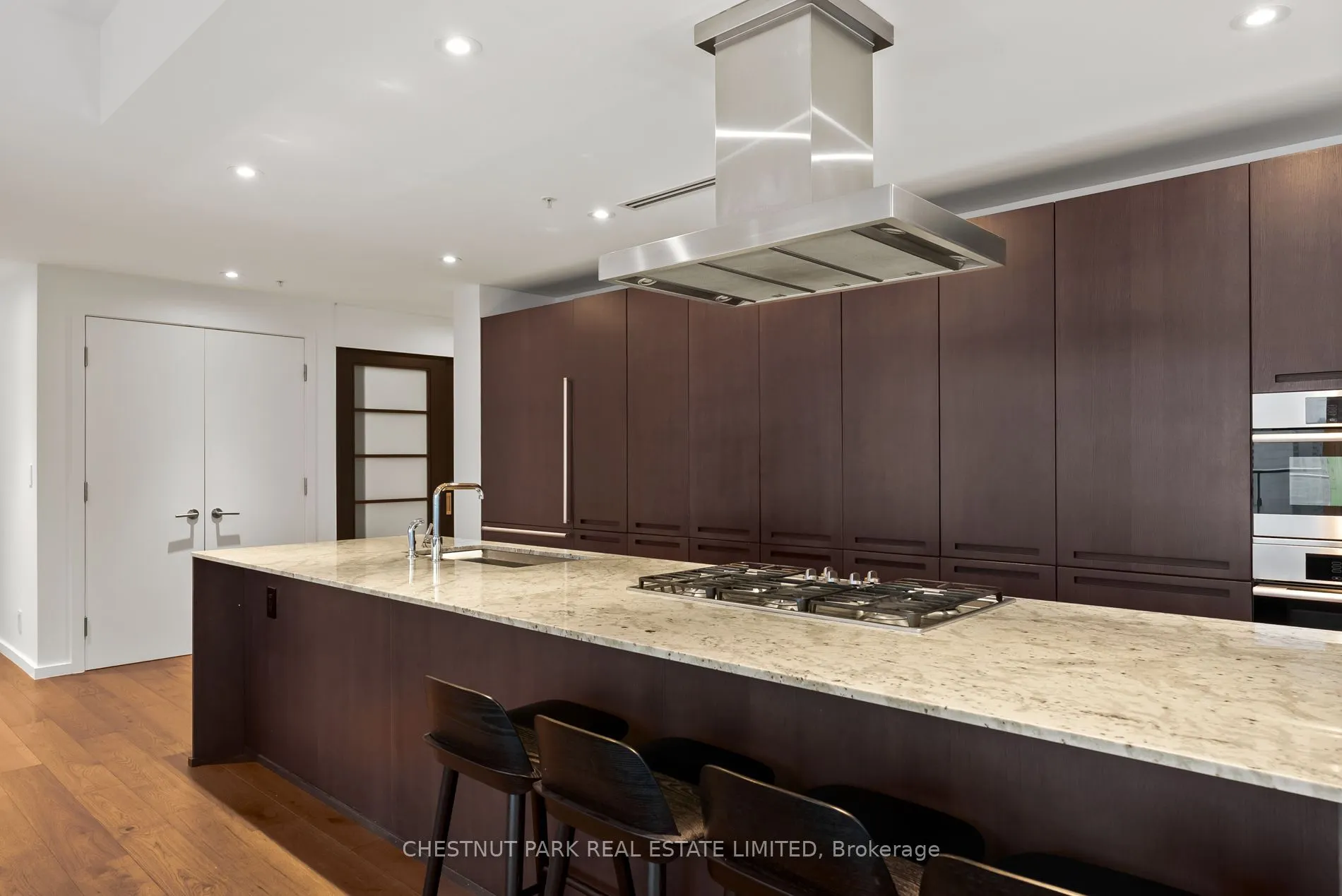 180 University Avenue, #2605
