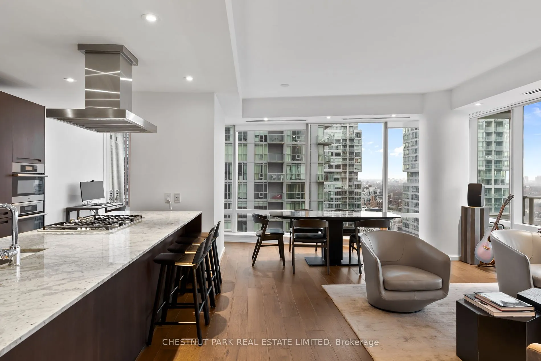 180 University Avenue, #2605