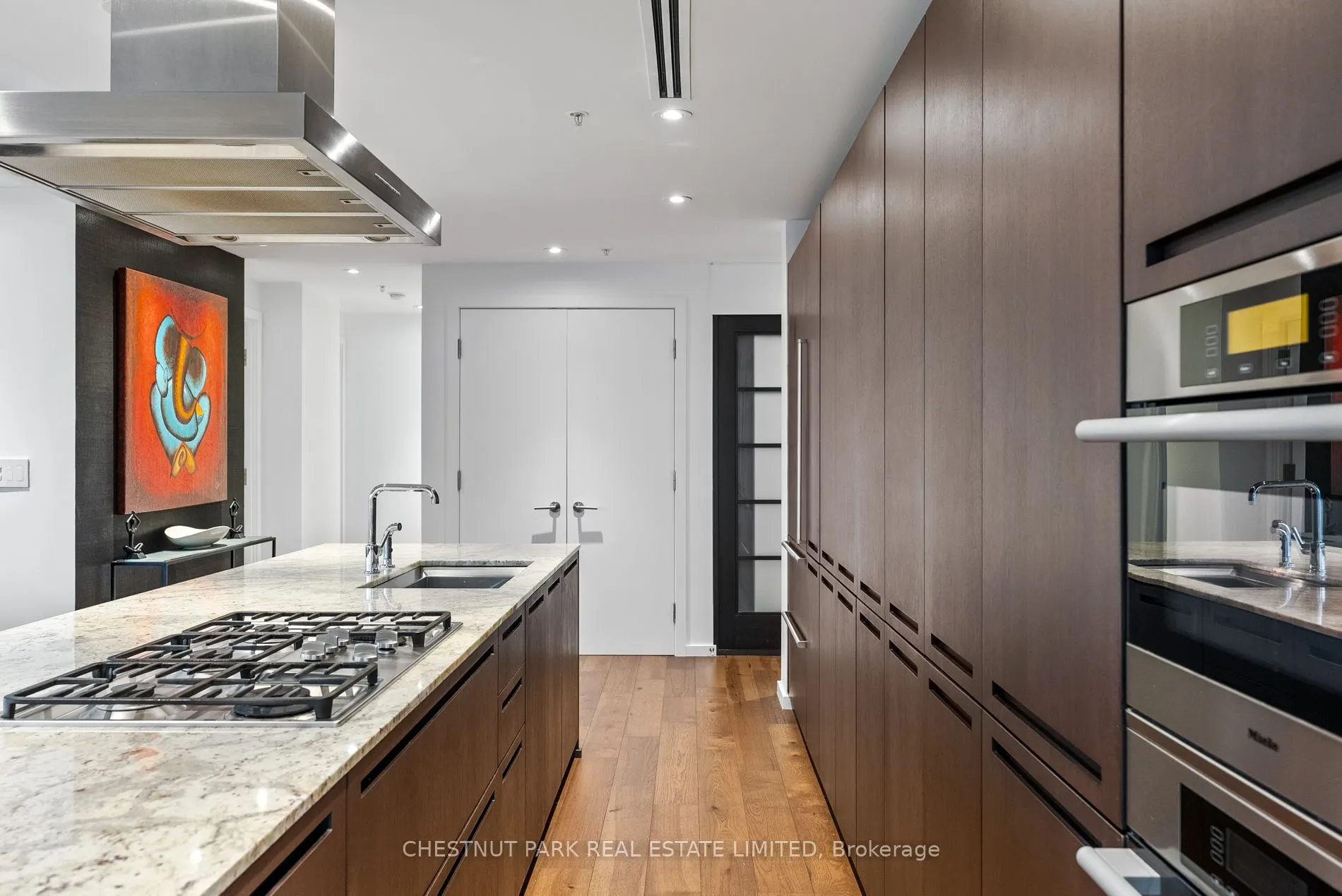 180 University Avenue, #2605