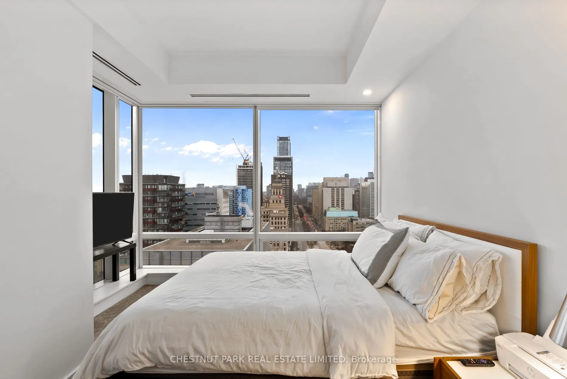 180 University Avenue, #2605