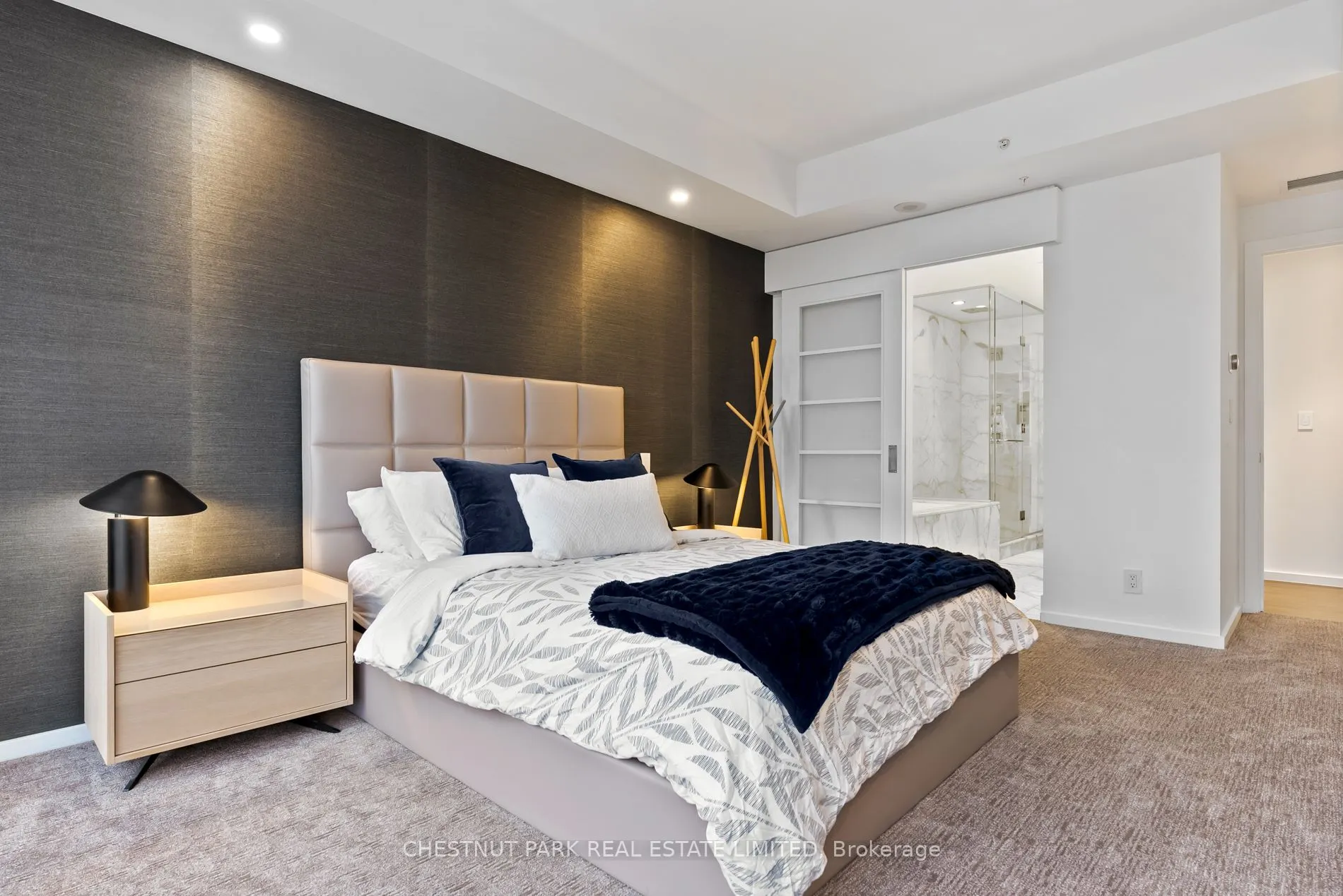 180 University Avenue, #2605