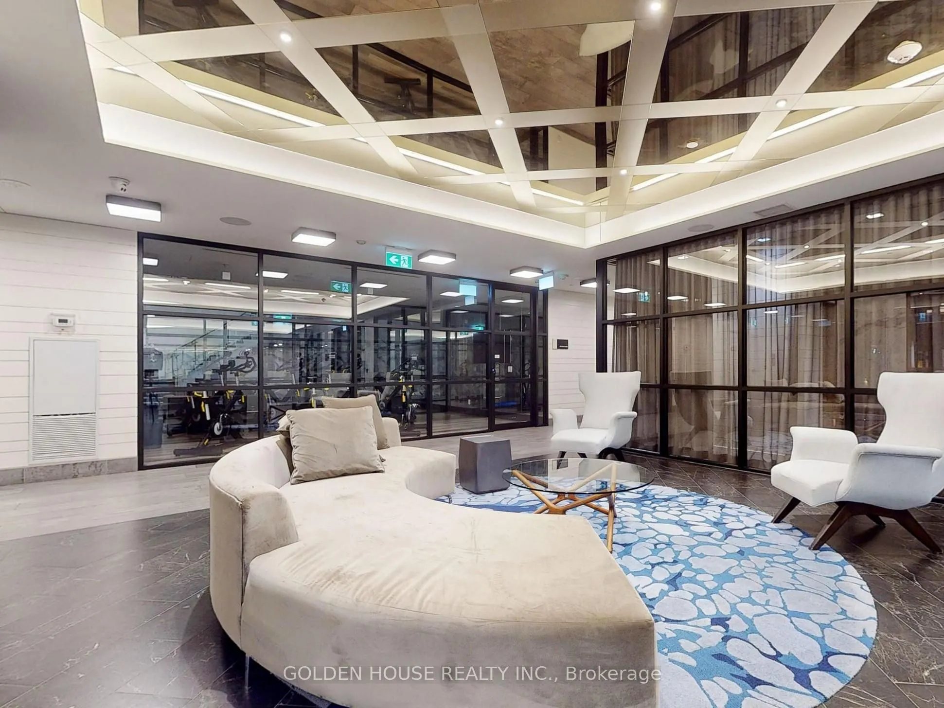 55 Merchants' Wharf, #524