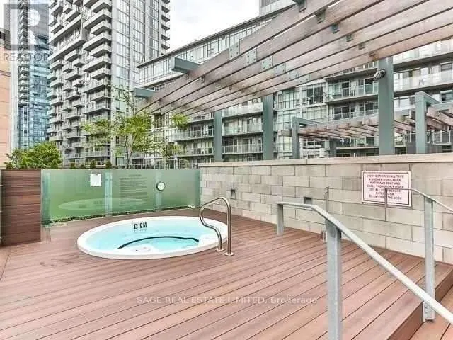 30 Nelson Street, #1707