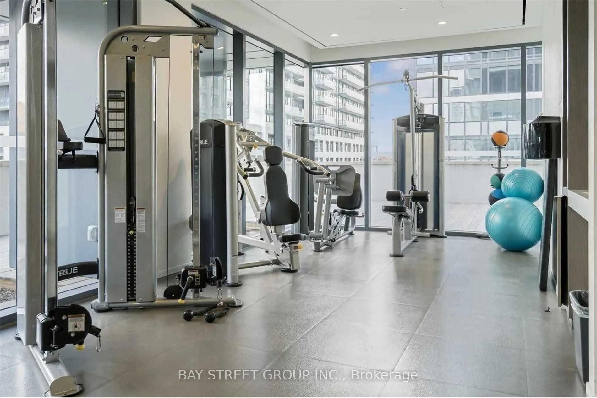 159 Dundas Street E, #2607