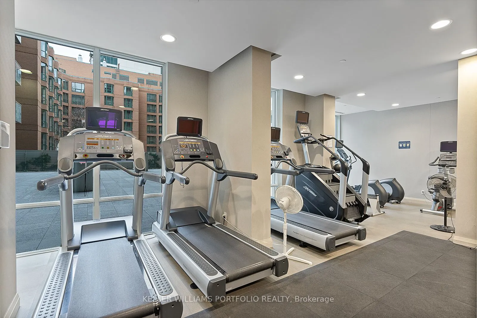 1 Bedford Road, #2703