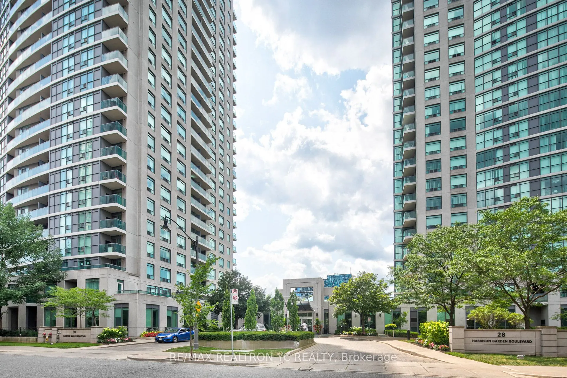 28 Harrison Garden Boulevard, #1605