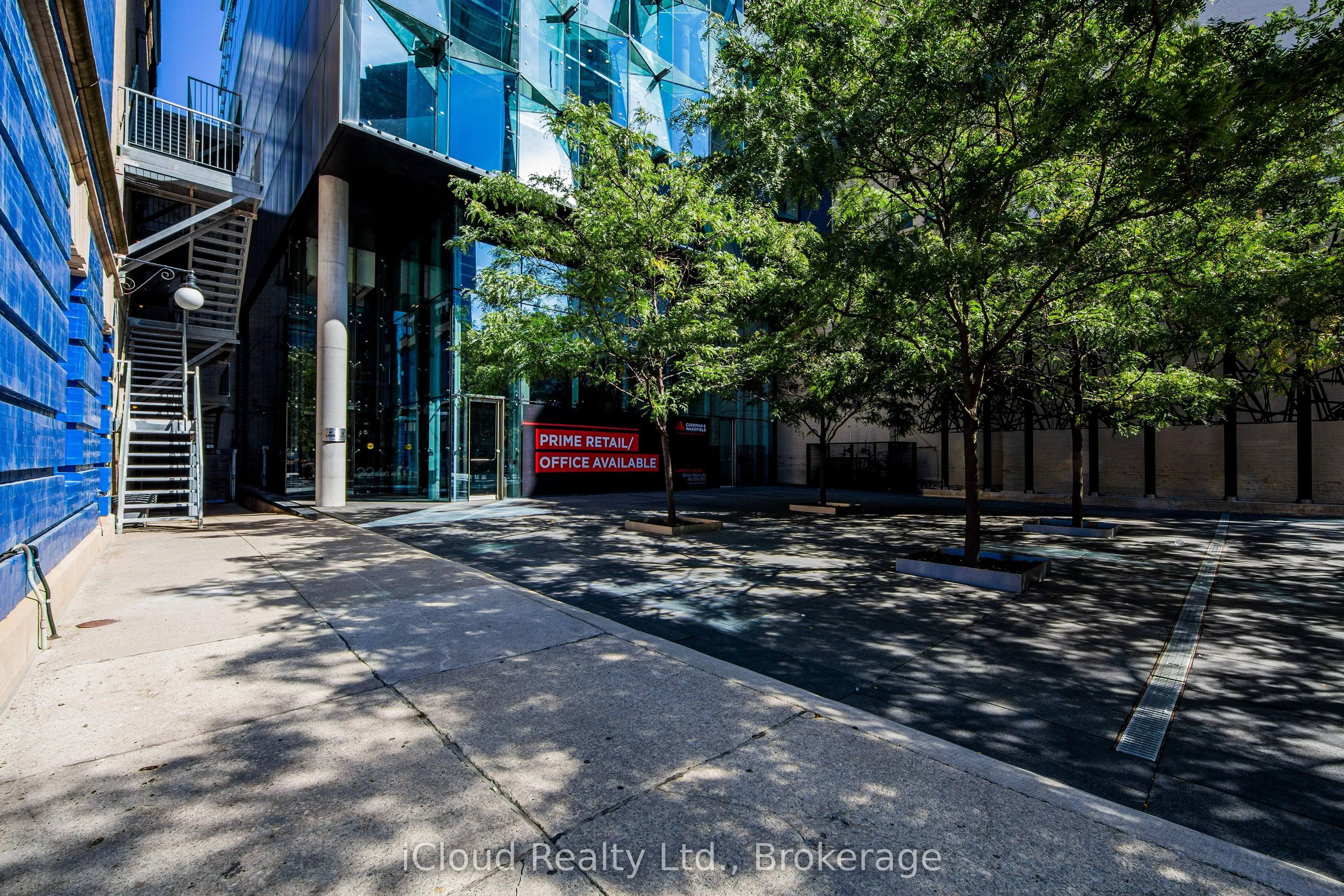 224 King Street W, #501